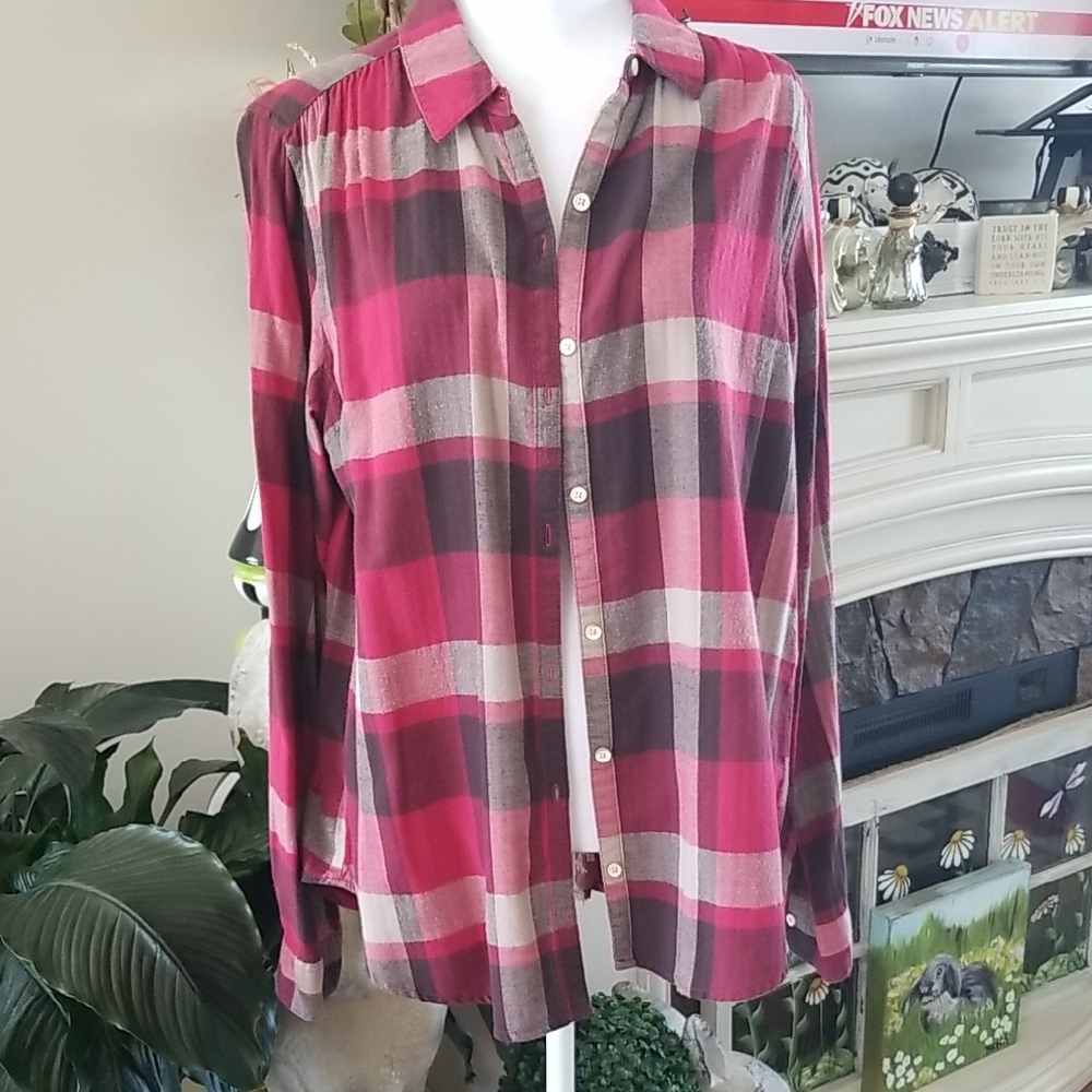 Women's Red Plaid Shirt